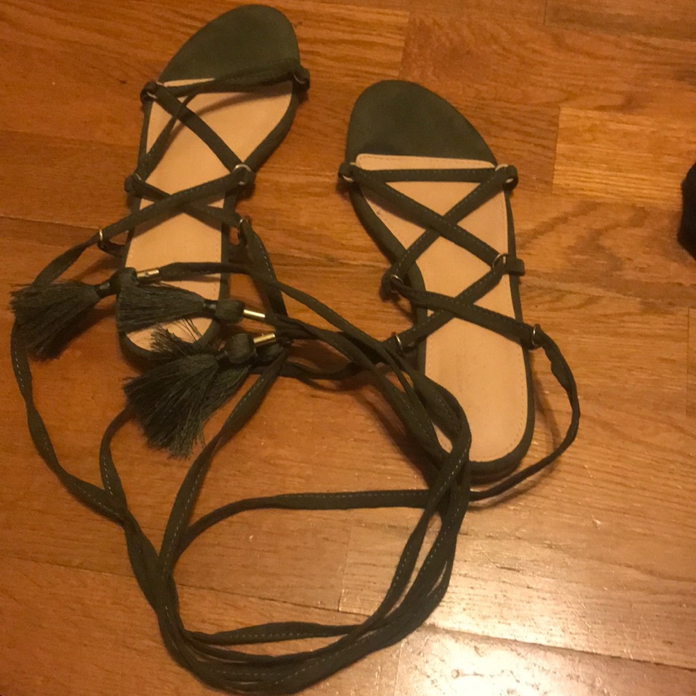Loft sandals